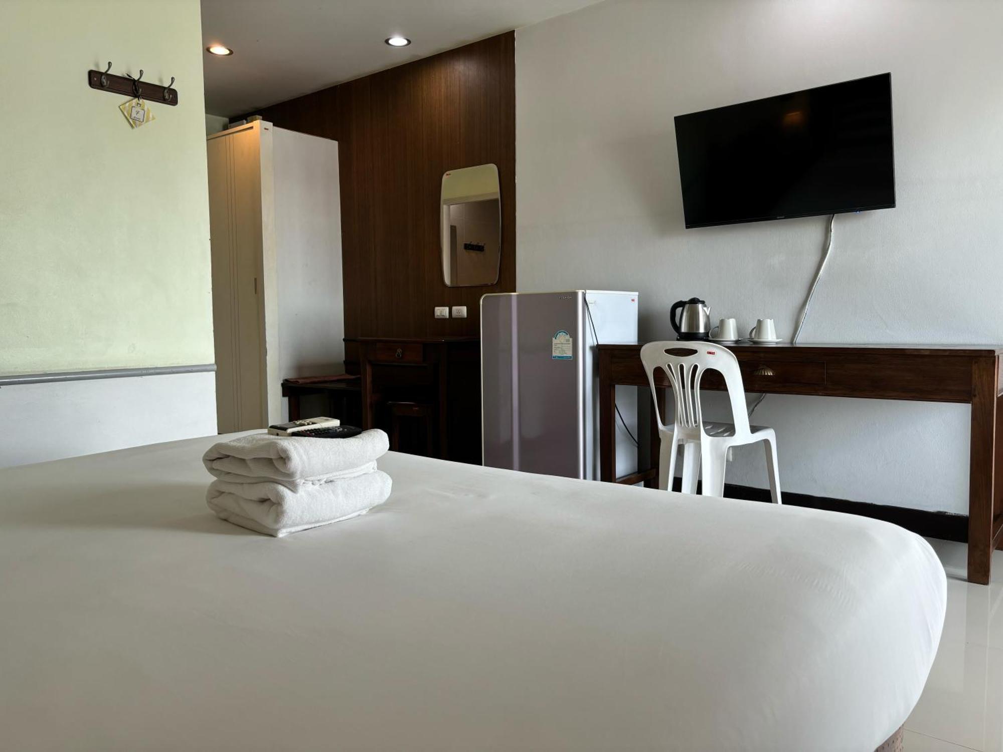 Hotel Sutus Court 1 Pattaya Exterior foto