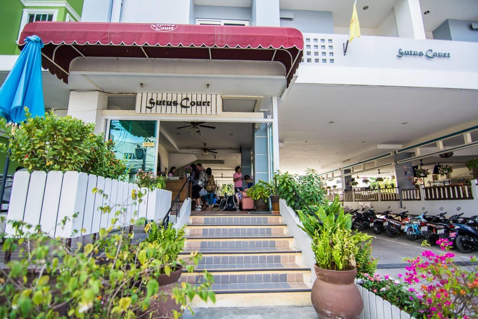 Hotel Sutus Court 1 Pattaya Exterior foto