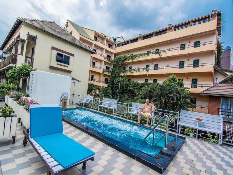 Hotel Sutus Court 1 Pattaya Exterior foto